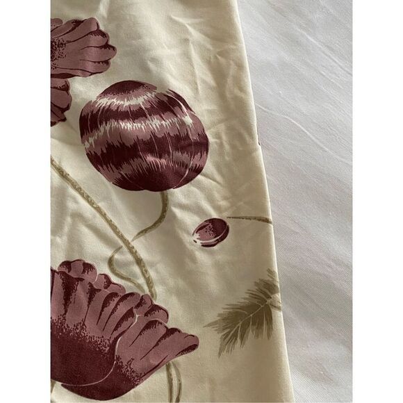 Vintage Custom Made Tablecloth Poppy Flowers 70” - Picture 4 of 5